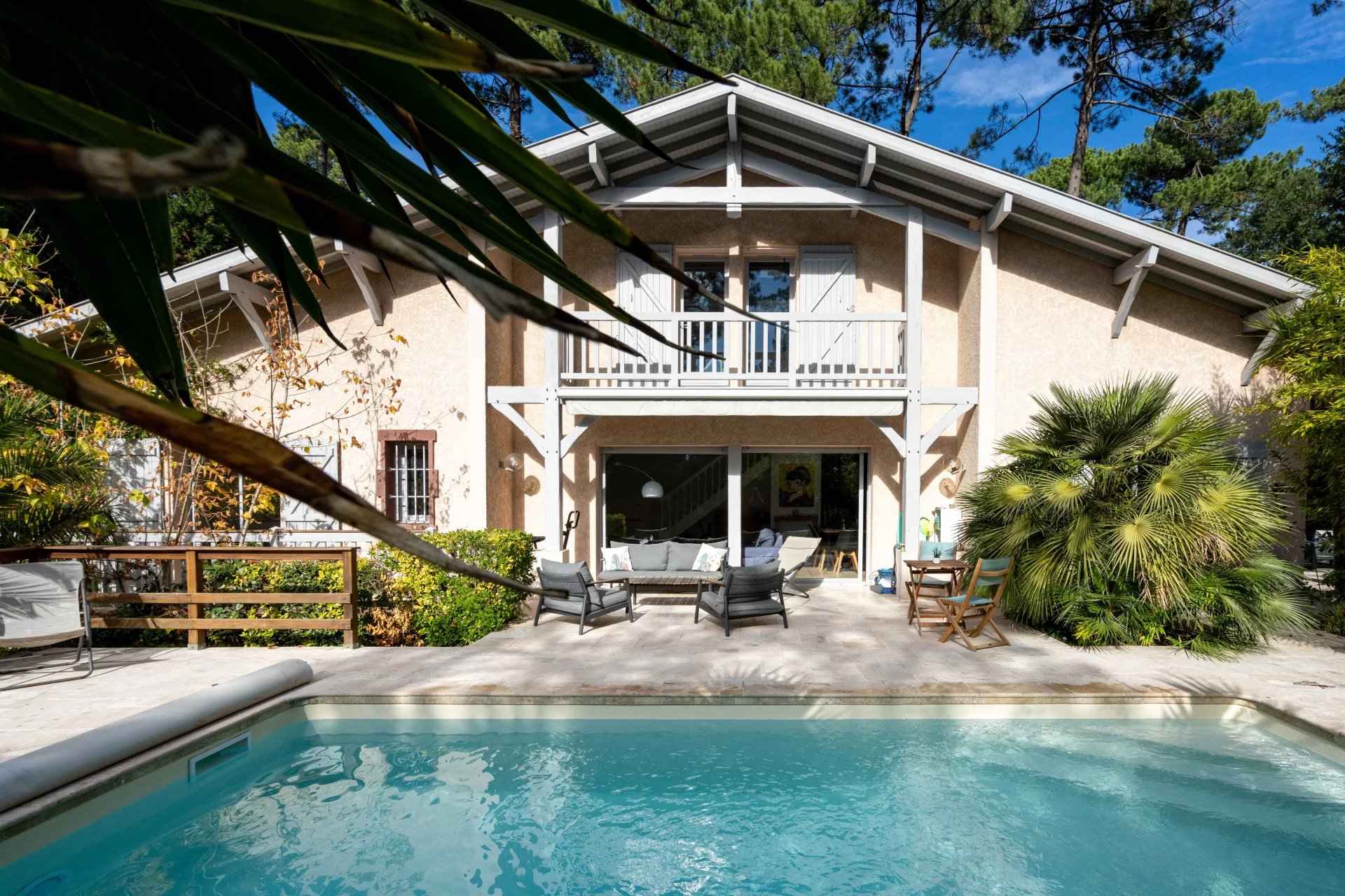Maison avec piscine à vendre dans les Landes Maison avec piscine à vendre dans les Landes