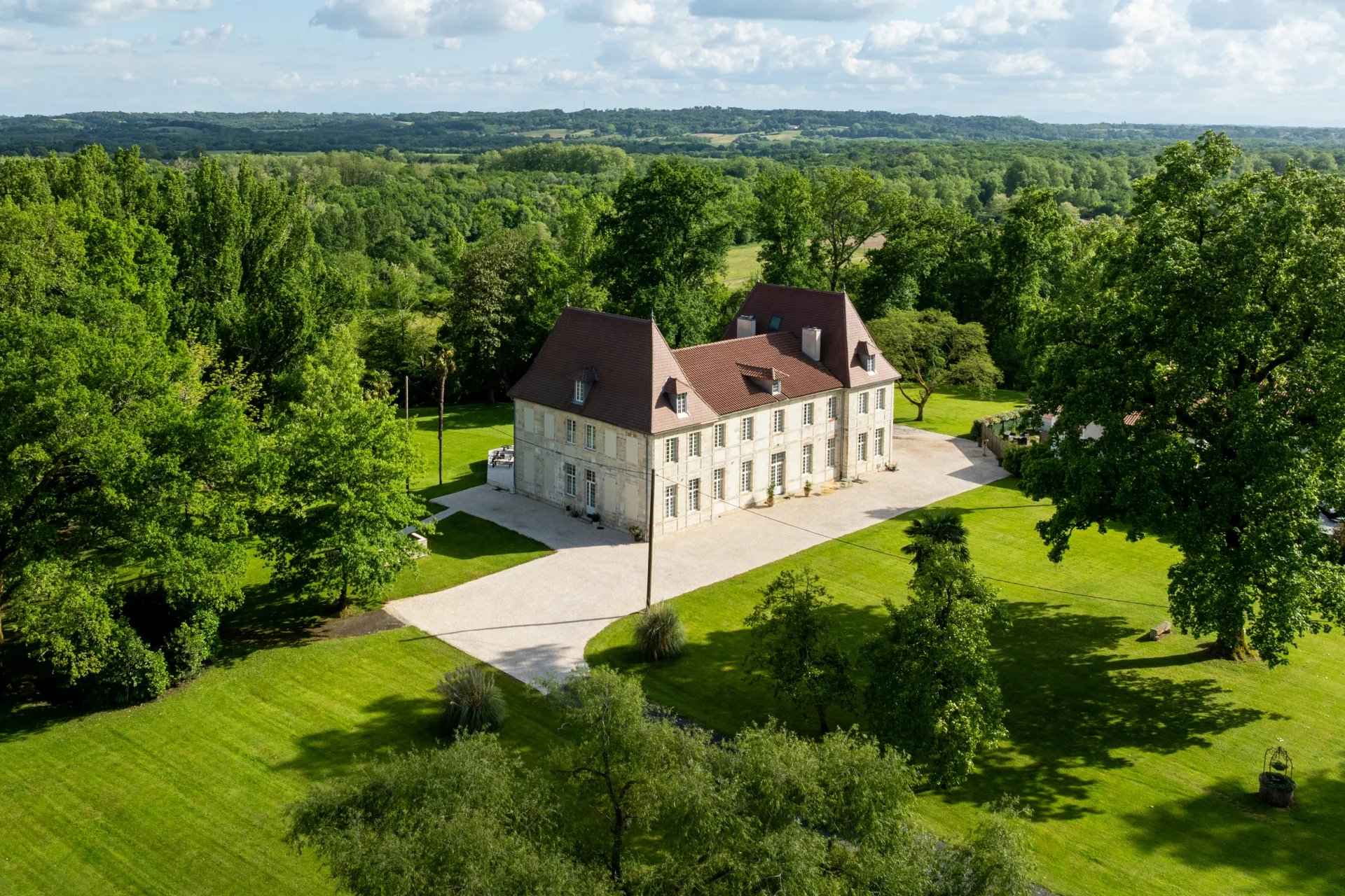 Château à vendre dans les Landes Château à vendre dans les Landes